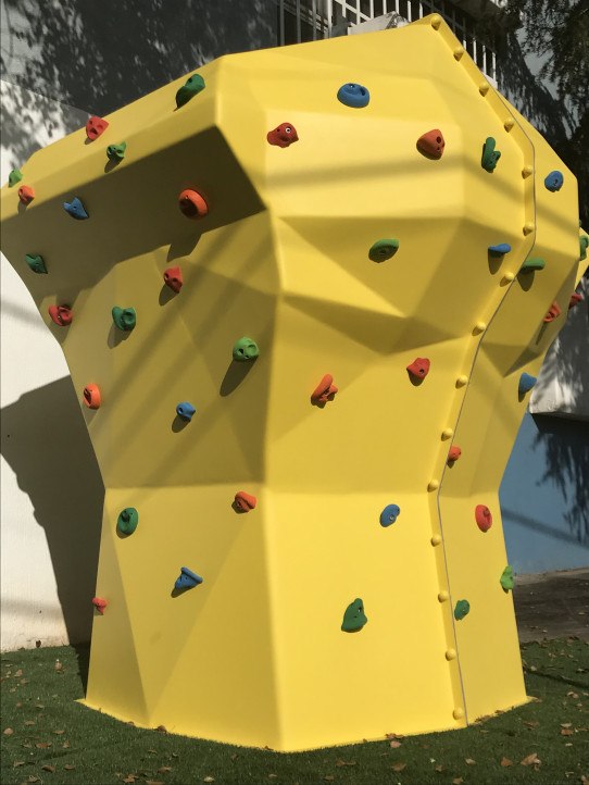 ICARO CLIMBING BOULDER