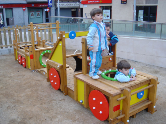 Off-road car with trailer