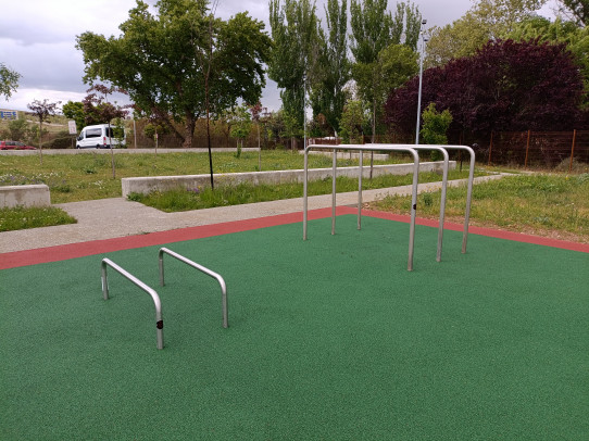 Paralelas bajas Street Workout calistenia