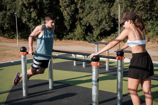 Paralelas Street Workout-calistenia