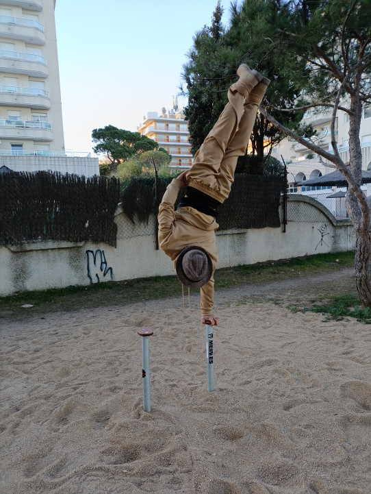 Pulls d'equilibri Street Workout Calistenia
