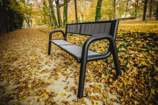 Yuga bench