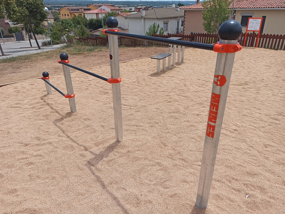 Manufacturers of playgrounds, urban equipment and sports equipment | MEIN